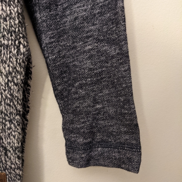 Roots Cabin Sweater - Picture 6 of 7